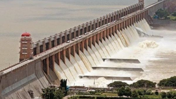 Historical Day for Tungabhadra Dam 33 New Crest Gates Replaced in 6 Months to be Opened by 3 CMs