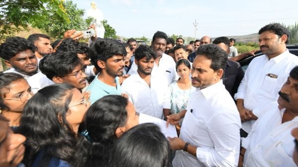 YS Jagan Pulivendula Tour Will Hold Praja Darbar at His Camp Office and Visit Lakshmi Narasimha Swamy Temple