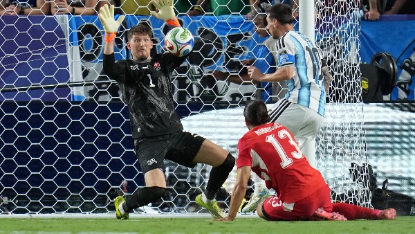 Argentina Storms Switzerland in Extra Time Alvarez and Martinez Seal FIFA World Cup Semifinal Spot Argentina Storms Switzerland in Extra Time Alvarez and Martinez Seal FIFA World Cup Semifinal Spot