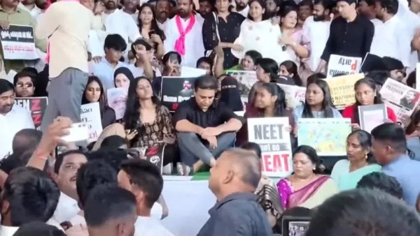brs-leader-ktr-backs-cockroach-janata-party-protest-seeks-dharmendra-pradhans-resignation brs-leader-ktr-backs-cockroach-janata-party-protest-seeks-dharmendra-pradhans-resignation