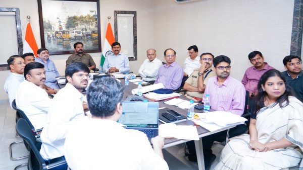 cm-revanth-made-key-directions-over-plans-to-construct-indiramma-houses-in-several-constituencies-wi