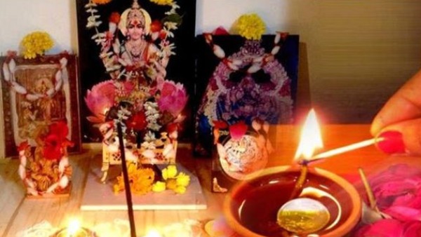 Do These 5 Vastu Things Daily at Home to Remove Money Stress and Build Wealth these steps help
