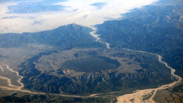 Google Maps Spot Leads to Discovery of Massive 390-Million-Year-Old Meteorite Crater in Canada