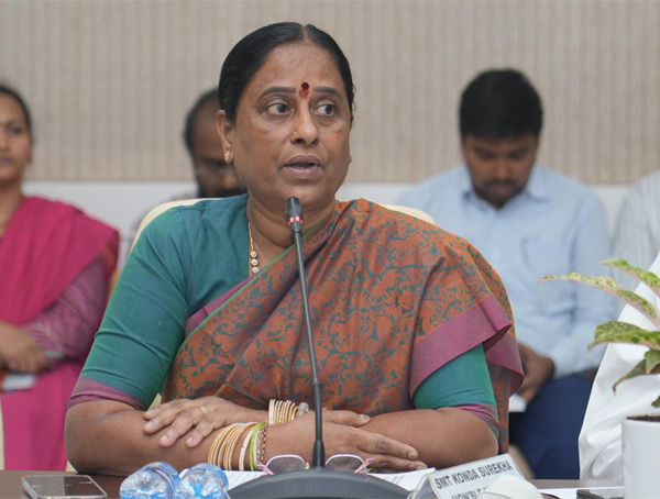 Minister Konda Surekha skips cabinet meeting leads to new political speculations in Congress leaders