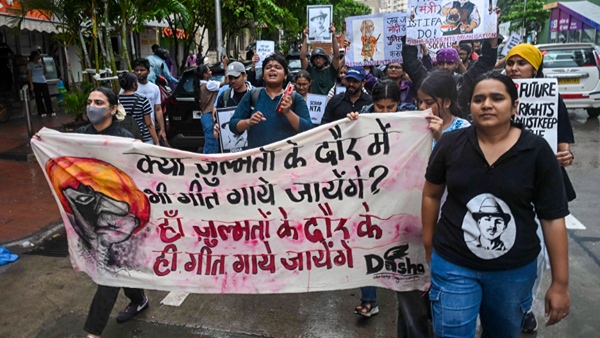 Mumbai police Cracks Down on Repeat CJP Student Protesters With Tracking and Doorstep Checks Mumbai police Cracks Down on Repeat CJP Student Protesters With Tracking and Doorstep Checks