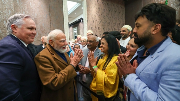 Anti-Immigration Protester Enters PM Modi s Melbourne Hotel Triggers Security Concern Amid death Threats