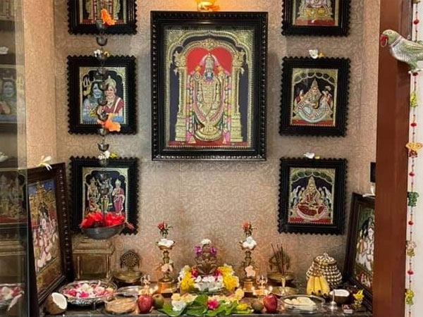 Vastu tips According to the principles do not place a Calcutta Market in the puja room Vastu tips According to the principles do not place a Calcutta Market in the puja room