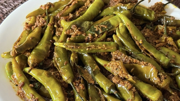 spicy-green-chilli-curry-making-recipe-in-telugu-as-andhra-style-and-tips-for-best-taste-also-servin spicy-green-chilli-curry-making-recipe-in-telugu-as-andhra-style-and-tips-for-best-taste-also-servin