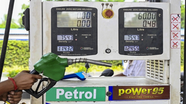 Toyota Kirloskar Clarifies Adulterated Fuel Not E20 Caused Issue in Bihar Innova Hycross Innova Toyota Kirloskar Clarifies Adulterated Fuel Not E20 Caused Issue in Bihar Innova Hycross Innova