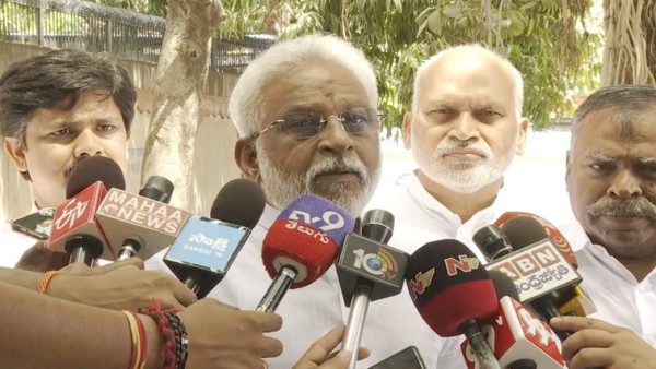 ysrcp-floor-leaders-clarifies-party-stand-over-delimitaiton-bill-in-all-party-meeting-here-the-deta ysrcp-floor-leaders-clarifies-party-stand-over-delimitaiton-bill-in-all-party-meeting-here-the-deta