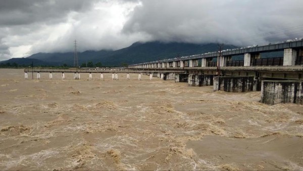 All Gates of Gandak Barrage in Bihar was Lifted after Nepal Flash Floodwaters Reaches Overnight