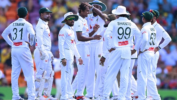 Australia Stumps 2nd Test Match Day 1 at 165 for 8 Wickets Leads by 101 Runs vs Bangladesh Shoriful shines Australia Stumps 2nd Test Match Day 1 at 165 for 8 Wickets Leads by 101 Runs vs Bangladesh Shoriful shines