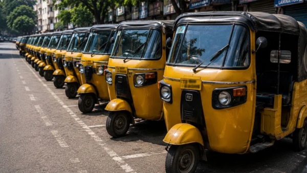 auto Talks with the government successful auto cab strike called off in Telangana ponnam Prabhakar auto Talks with the government successful auto cab strike called off in Telangana ponnam Prabhakar