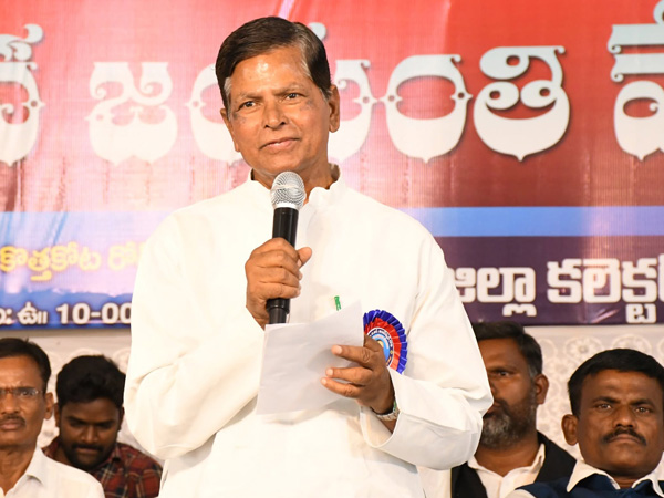 Congress senior leader Chinna reddy made sensational comments on own party becomes viral Congress senior leader Chinna reddy made sensational comments on own party becomes viral