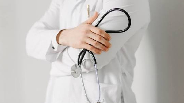 Free medical treatment worth 5 lakh per person annually Health card on WhatsApp Free medical treatment worth 5 lakh per person annually Health card on WhatsApp