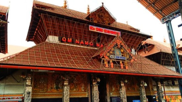 Guruvayur Temple Wedding Season Breaks Previous Record 377 Booked August 23 for Chingam Sunday Guruvayur Temple Wedding Season Breaks Previous Record 377 Booked August 23 for Chingam Sunday