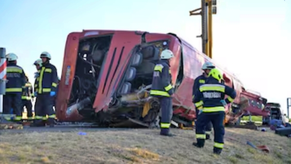 Hungary Tourist bus overturns in Hungary 12 dead 10 critically injured Tourist bus overturns news Hungary Tourist bus overturns in Hungary 12 dead 10 critically injured Tourist bus overturns news