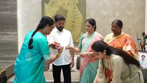 konda-surekha-tied-a-golden-rakhi-to-cm-revanth-at-his-residence-during-raksha-bandhan-made-key-co