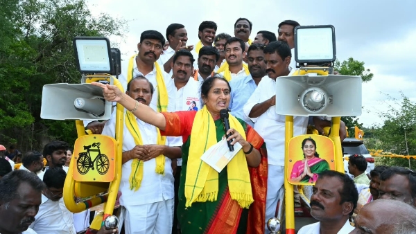 Minister Savitha strong warning to YCP leaders questions if Jagan Reddy conducted any DSC in 5 years