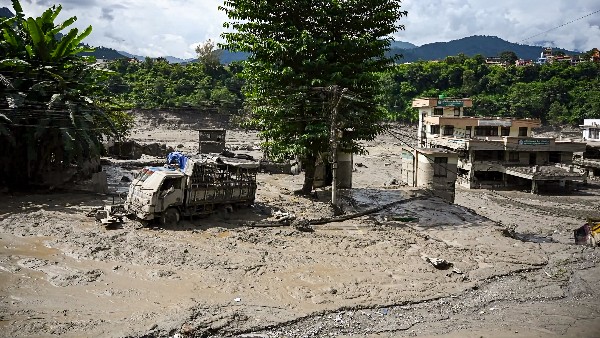 Satellite Images and Footage Reveal the Nepal China Border Valleys Before and After Deadly Mudslide Floods Satellite Images and Footage Reveal the Nepal China Border Valleys Before and After Deadly Mudslide Floods