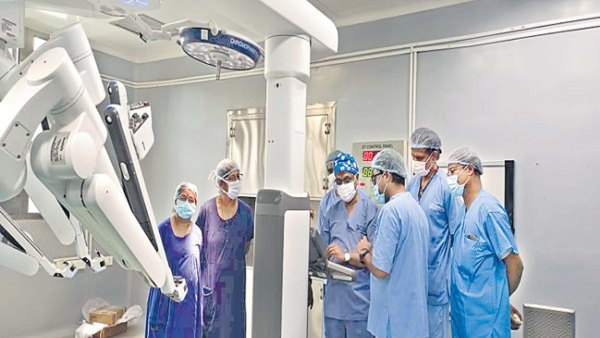 nims robotic surgeries record with 1000 surgeries in 2 5 years minister appreciated nims doctors nims robotic surgeries record with 1000 surgeries in 2 5 years minister appreciated nims doctors