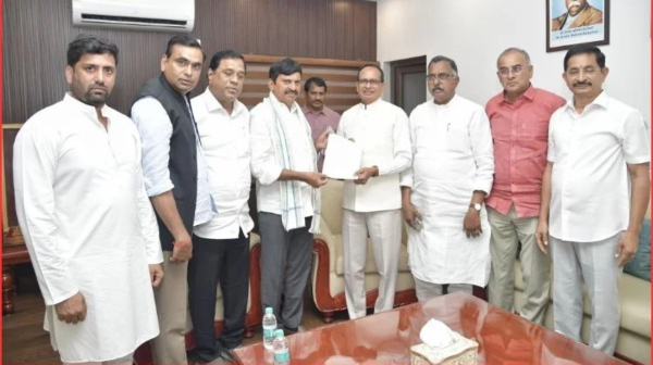 PMAY-G houses Minister Ponguleti urged Union Minister to allocate 11 56lakh houses under PMAY-G 2 0 PMAY-G houses Minister Ponguleti urged Union Minister to allocate 11 56lakh houses under PMAY-G 2 0