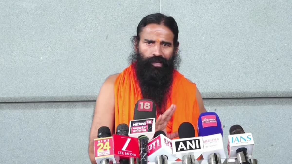పాక్, బంగ్లాదేశ్, అఫ్గానిస్థాన్ మళ్లీ భారత్లో భాగమవుతాయన్న రామ్దేవ్