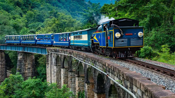 Nilgiri Railway The slowest-moving train in our country with a speed of 9 km per hour Nilgiri Railway The slowest-moving train in our country with a speed of 9 km per hour
