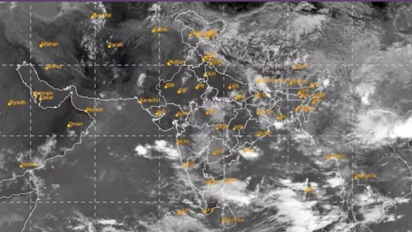 Southwest Monsoon Withdrawal Begins India Rainfall Deficit Stands at 13 Percent as Dry Winds Enter North