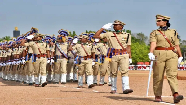 Telangana police aspirants Good news for uniform service job aspirants Telangana age limit raised