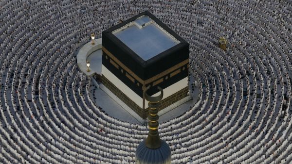 Saudi Arabia Umrah Visa Update Mandatory Service Package and Permit Required Before Every Mecca Visit Saudi Arabia Umrah Visa Update Mandatory Service Package and Permit Required Before Every Mecca Visit