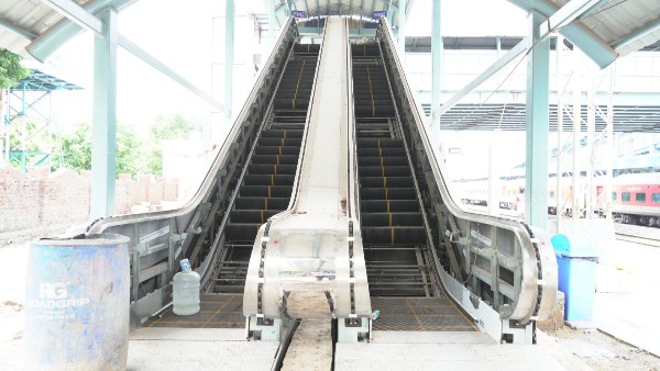 Vikarabad Railway Station Transforms With The Latest Redevelopment Progress FOB Lifts Waiting Halls