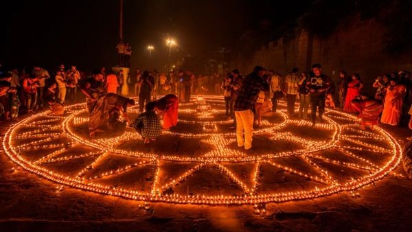 Mass Birthday Celebrations Planned As Gujarat Lights 88 Lakh Diyas To Mark 25 Years Of PM Modi In Service Mass Birthday Celebrations Planned As Gujarat Lights 88 Lakh Diyas To Mark 25 Years Of PM Modi In Service
