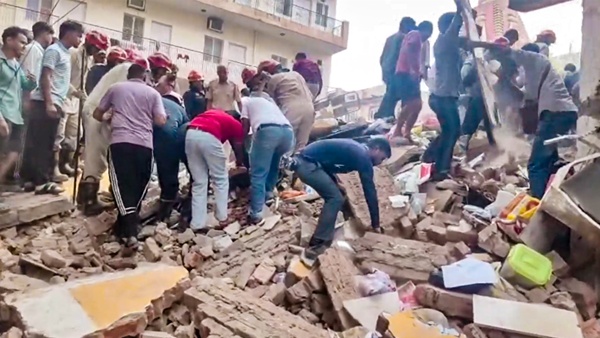 Delhi Building Collapse Several Feared Trapped 50 Students Reportedly Inside Delhi Building Collapse Several Feared Trapped 50 Students Reportedly Inside
