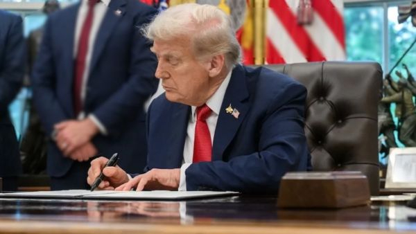 Donald Trump Announces Essar Group 15 Billion Dollar Iowa Steel Complex Boosting US Manufacturing Donald Trump Announces Essar Group 15 Billion Dollar Iowa Steel Complex Boosting US Manufacturing