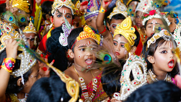 Krishnashtami holiday declared for Schools and Govt offices in both telugu states here the details Krishnashtami holiday declared for Schools and Govt offices in both telugu states here the details