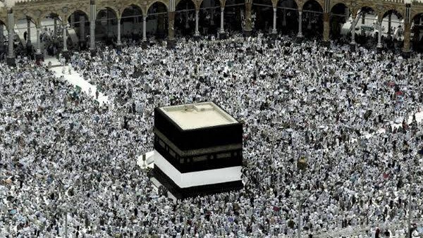 Mecca Faces First-Ever Air Raid Alert as Saudi Arabia Issues Red Line Warning to Houthis Mecca Faces First-Ever Air Raid Alert as Saudi Arabia Issues Red Line Warning to Houthis