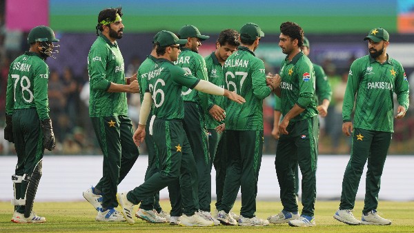 Misbah Questions PCB Double Standards as 7 Players and 2 Coaches Sent Home points to India s model