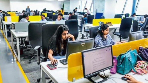 Oracle Techies Reportedly Gets Today Is Your Last Working Day Termination Email to cut headcount Oracle Techies Reportedly Gets Today Is Your Last Working Day Termination Email to cut headcount