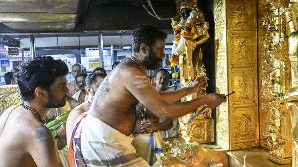 Gold Crown Stolen from Sabarimala Ayyappa Temple Fake Replica Discovered in Stock Verification Gold Crown Stolen from Sabarimala Ayyappa Temple Fake Replica Discovered in Stock Verification