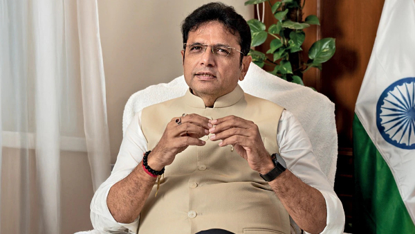 Telangana Udaan programme with Dell Technologies to train 5 500 students in future tech skills Telangana Udaan programme with Dell Technologies to train 5 500 students in future tech skills