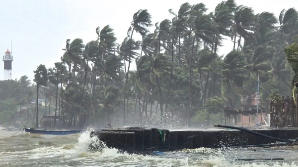 Bay of Bengal Low-Pressure System to Intensify into Cyclone Arnab Brewing by October 26 APSDMA Warns Bay of Bengal Low-Pressure System to Intensify into Cyclone Arnab Brewing by October 26 APSDMA Warns