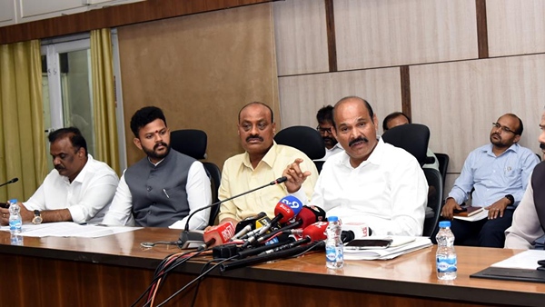 BC Reservations Case Chandrababu Mobilises Ministers MPs in Delhi Ahead of SC Hearing BC Reservations Case Chandrababu Mobilises Ministers MPs in Delhi Ahead of SC Hearing