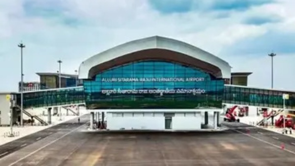 Bhogapuram Airport drug seizure 4 21 kg Hydroponic Cannabis Worth Rs 4 Crore Seized from a passenger Bhogapuram Airport drug seizure 4 21 kg Hydroponic Cannabis Worth Rs 4 Crore Seized from a passenger