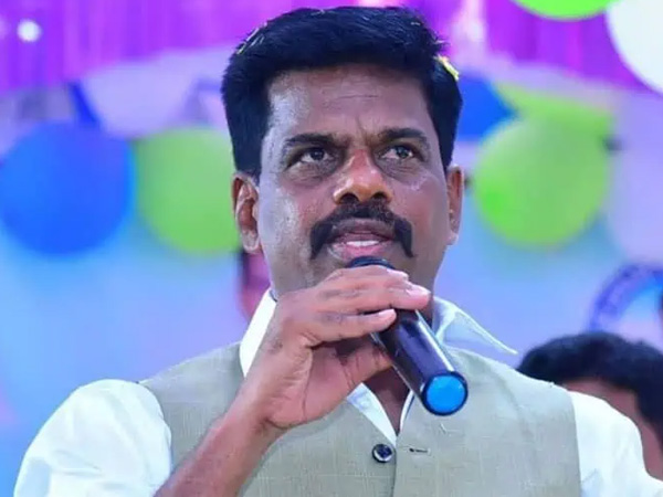 Gorantla Madhav targets ap cm Chandrababu for Dropping Reservations to 24percent slams chandrababu bc politics