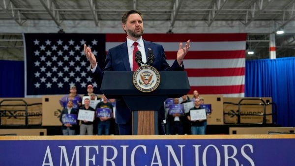US Vice President JD Vance Defends Green Card Freeze on IT Companies Calls H-1B Visa System Underpaid Servitude US Vice President JD Vance Defends Green Card Freeze on IT Companies Calls H-1B Visa System Underpaid Servitude
