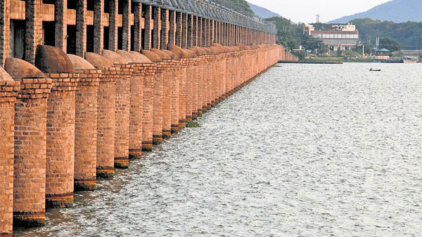 An engineering miracle Krishna waters travel 700 km from Srisailam to Kuppam