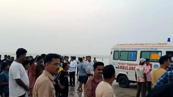 Maharashtra Tragedy during excursion eight students die incident at Maharashtra s Diveagar Beach