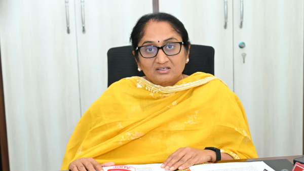Minister Savita Says Jagan Has No Right to Criticize Chandrababu Highlights Welfare Schemes Minister Savita Says Jagan Has No Right to Criticize Chandrababu Highlights Welfare Schemes