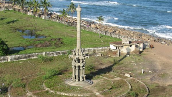 Ancient Chola Port City Poompuhar Lost In The Ocean Underwater Exploration Reveals West Asian Artifacts